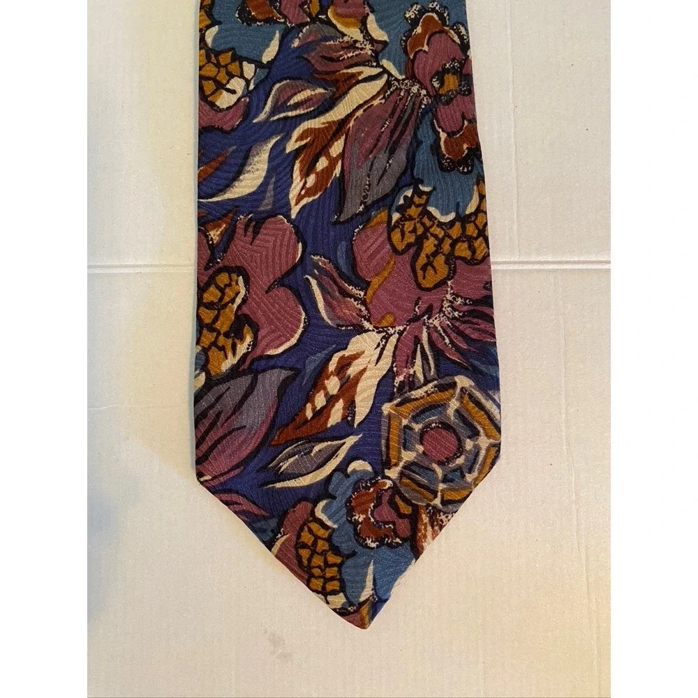 Chez Roffe New York Mens Silk Necktie Abstract Floral Purple Blue Gold USA Made